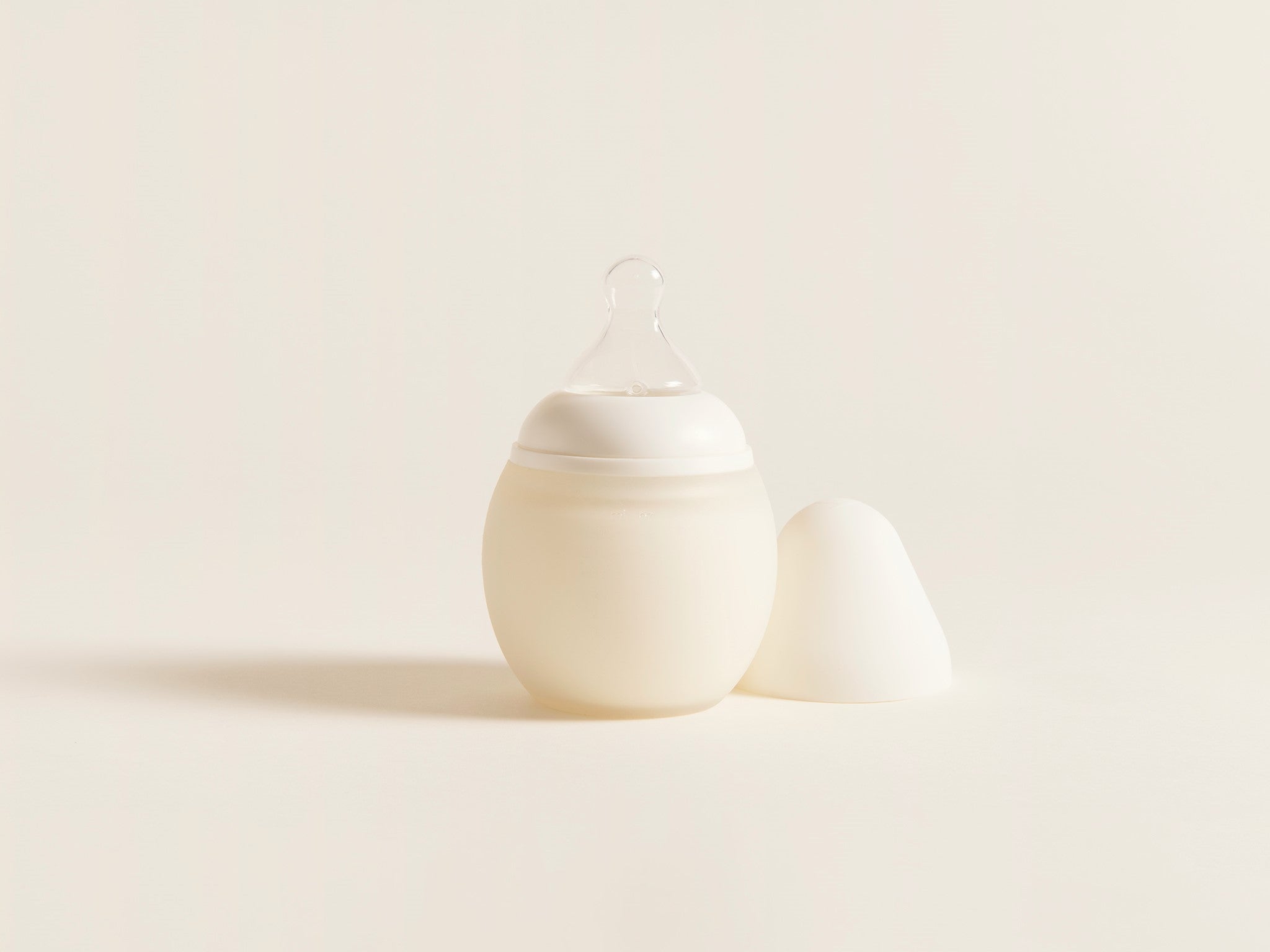Biberon sans plastique et tétine physiologique : notre sélection