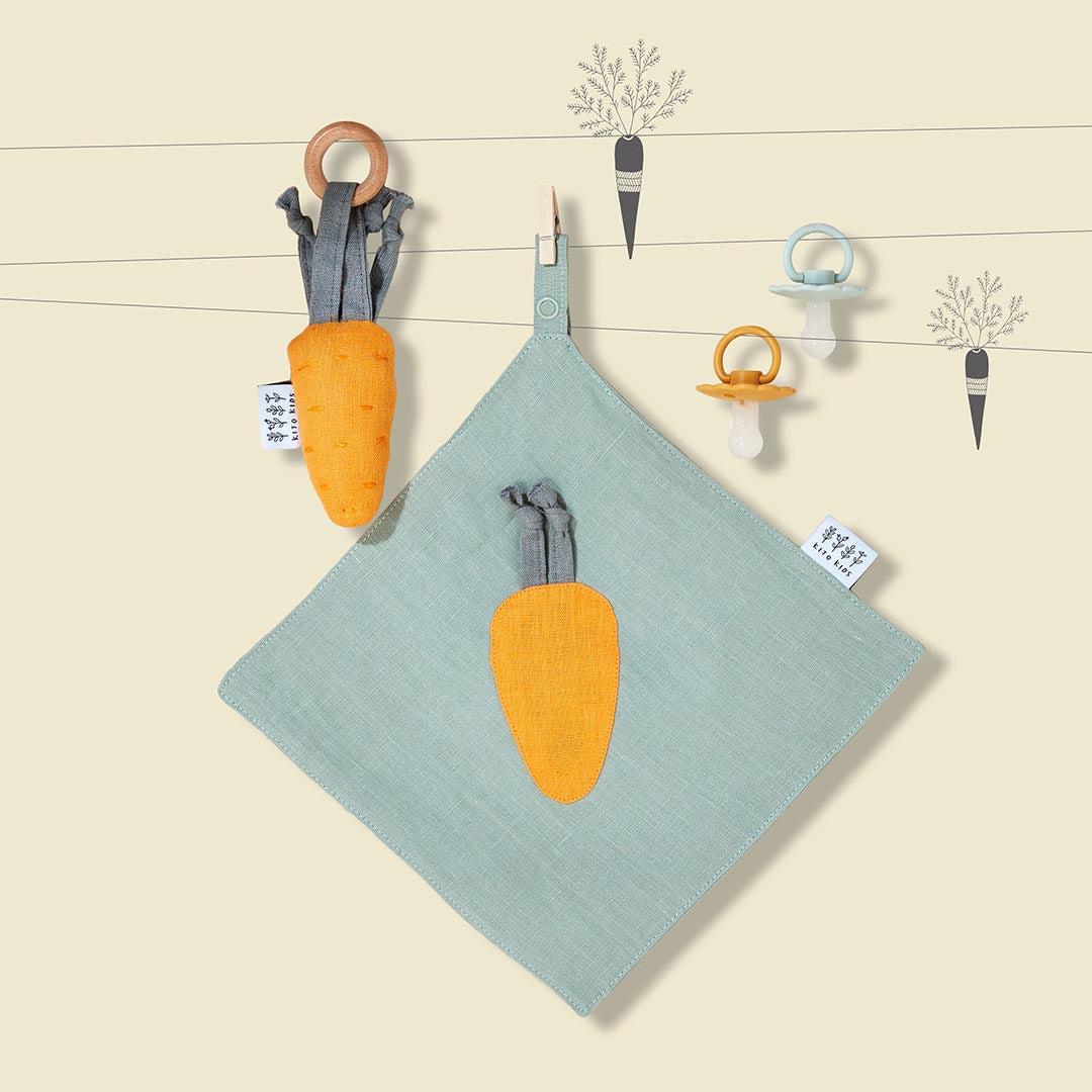 Pacifier Holder Gift Set - Carrot