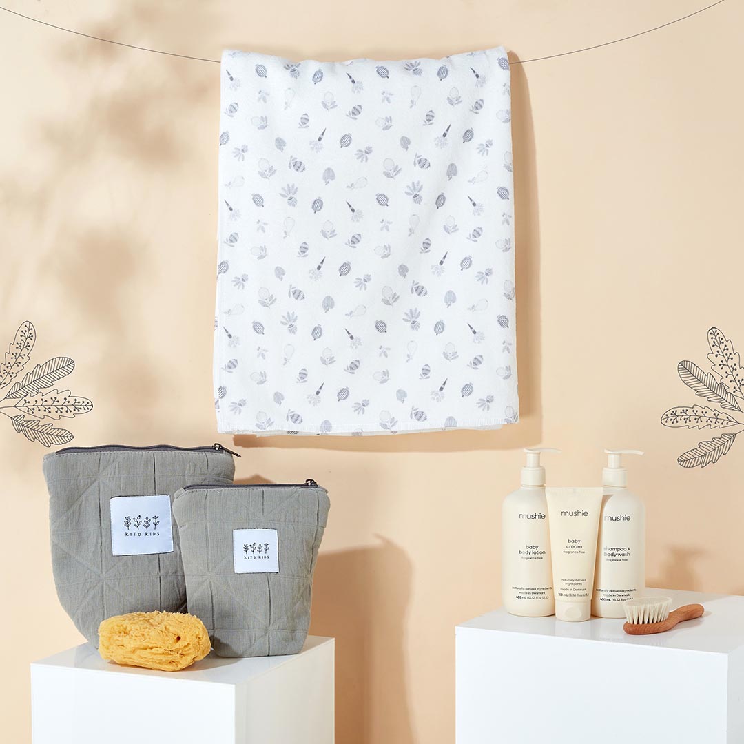 Bath Towel Gift Set - White Printed Lemon